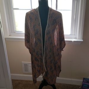 Andree by Unit paisley kimono with crochet accents